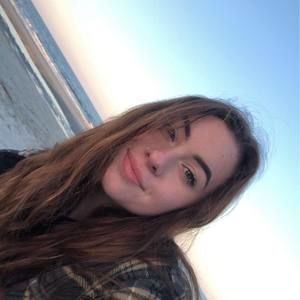 Meet your Posher, Mckayla